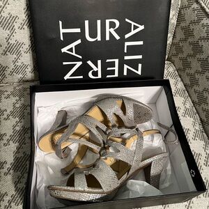 Silver Naturalizer heeled sandals